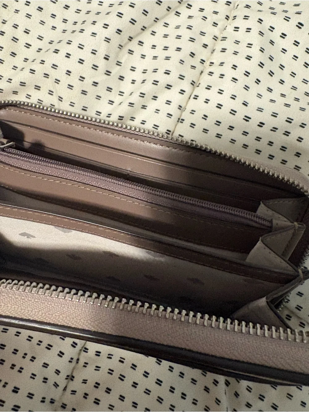 kate spade elegant zip
